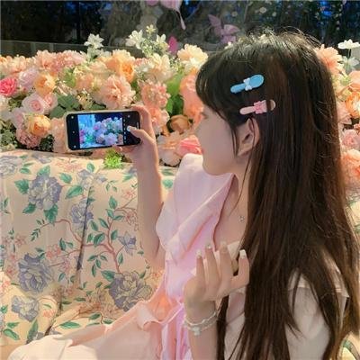 酒绿花红